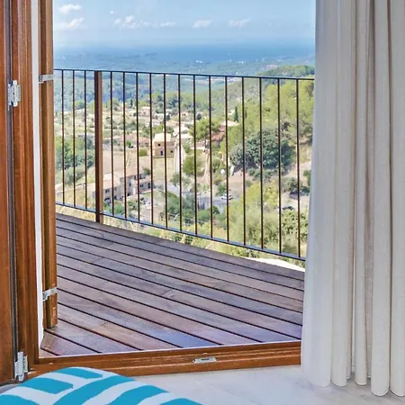 3 Bedroom Amazing In Holiday home *